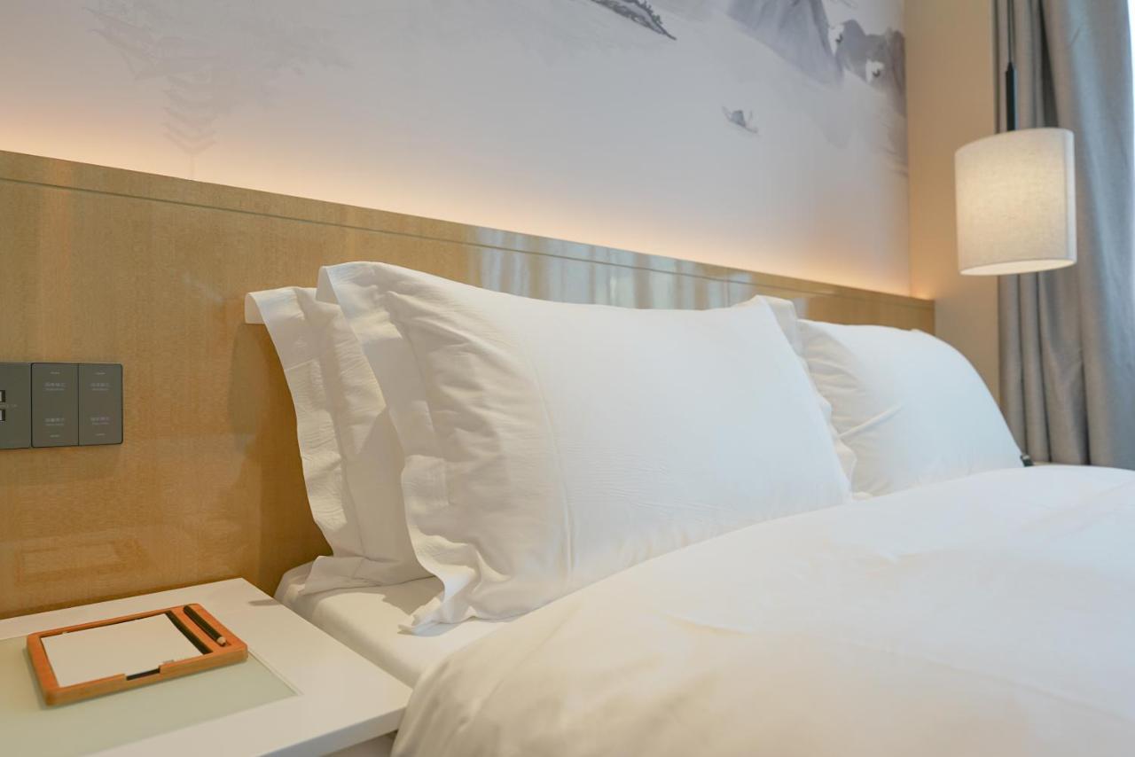 Paco Hotel Shenzhen Luohu Port Екстер'єр фото