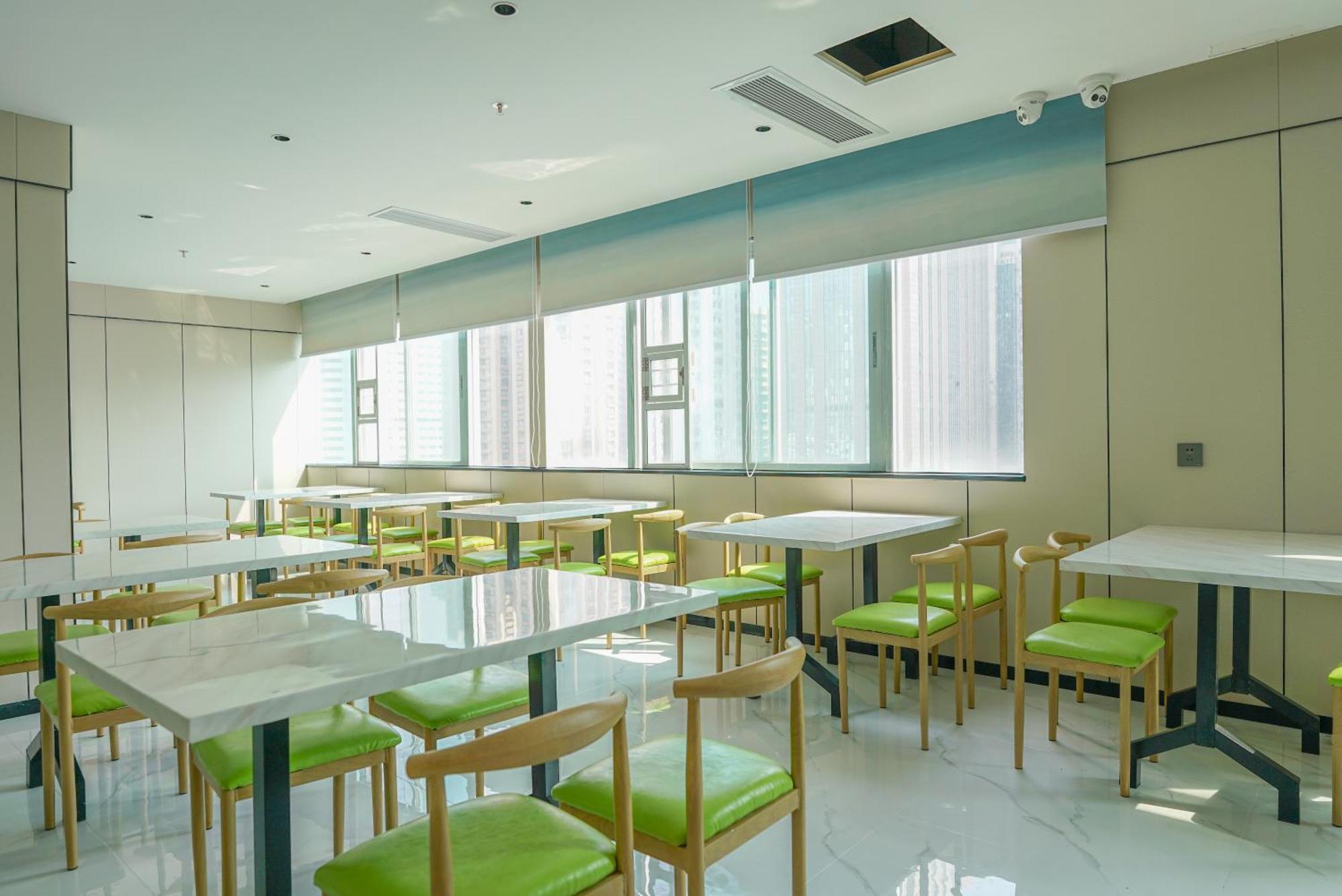 Paco Hotel Shenzhen Luohu Port Екстер'єр фото