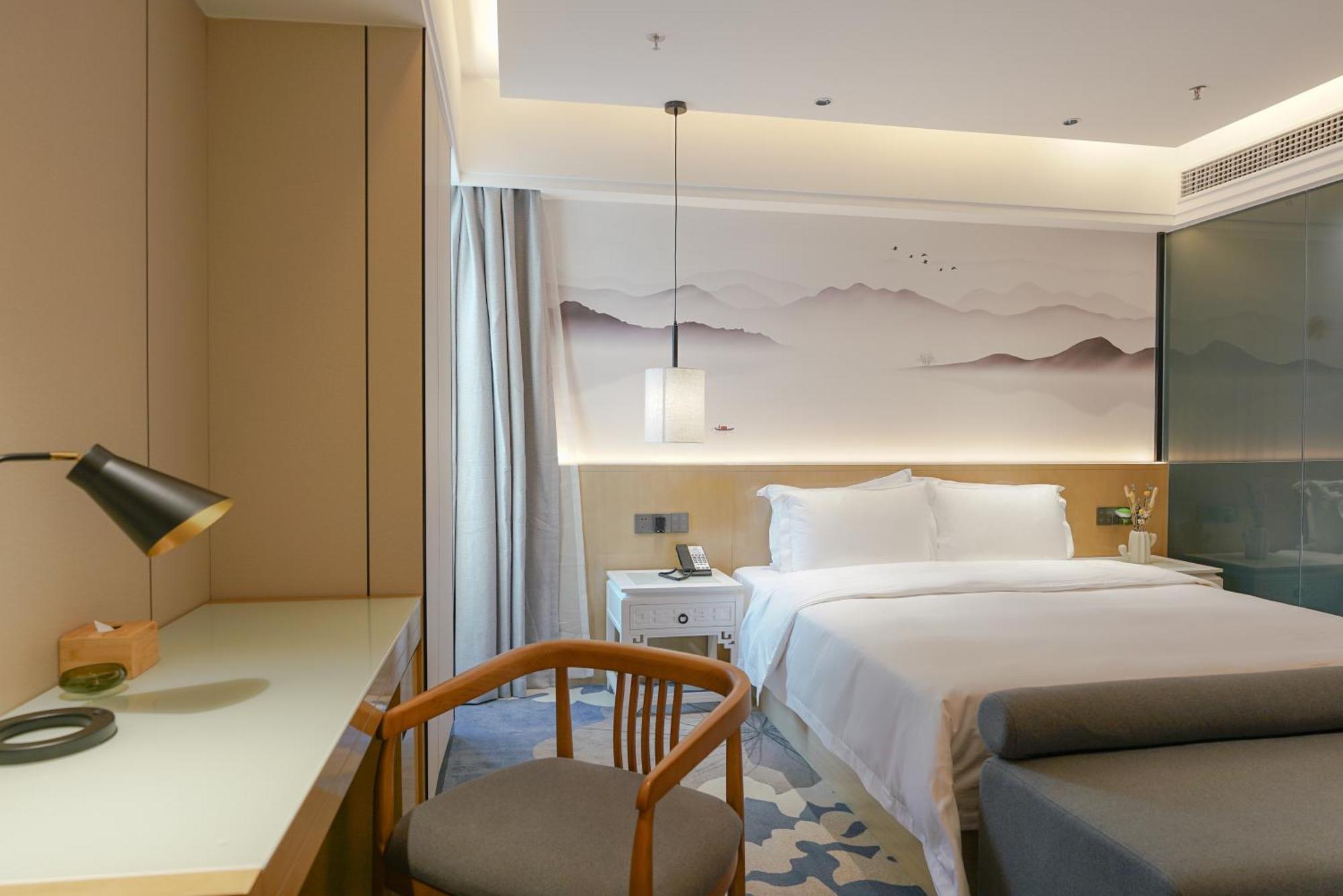 Paco Hotel Shenzhen Luohu Port Екстер'єр фото