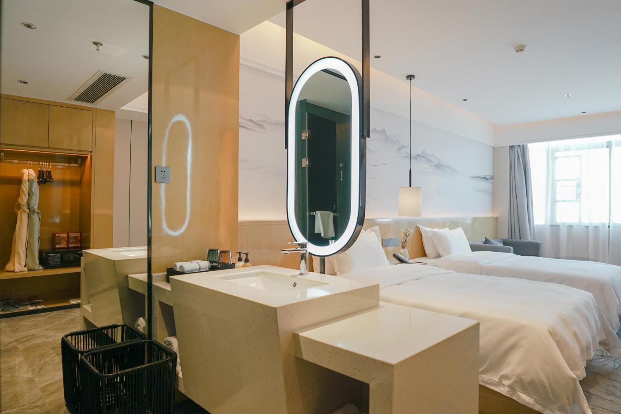 Paco Hotel Shenzhen Luohu Port Екстер'єр фото