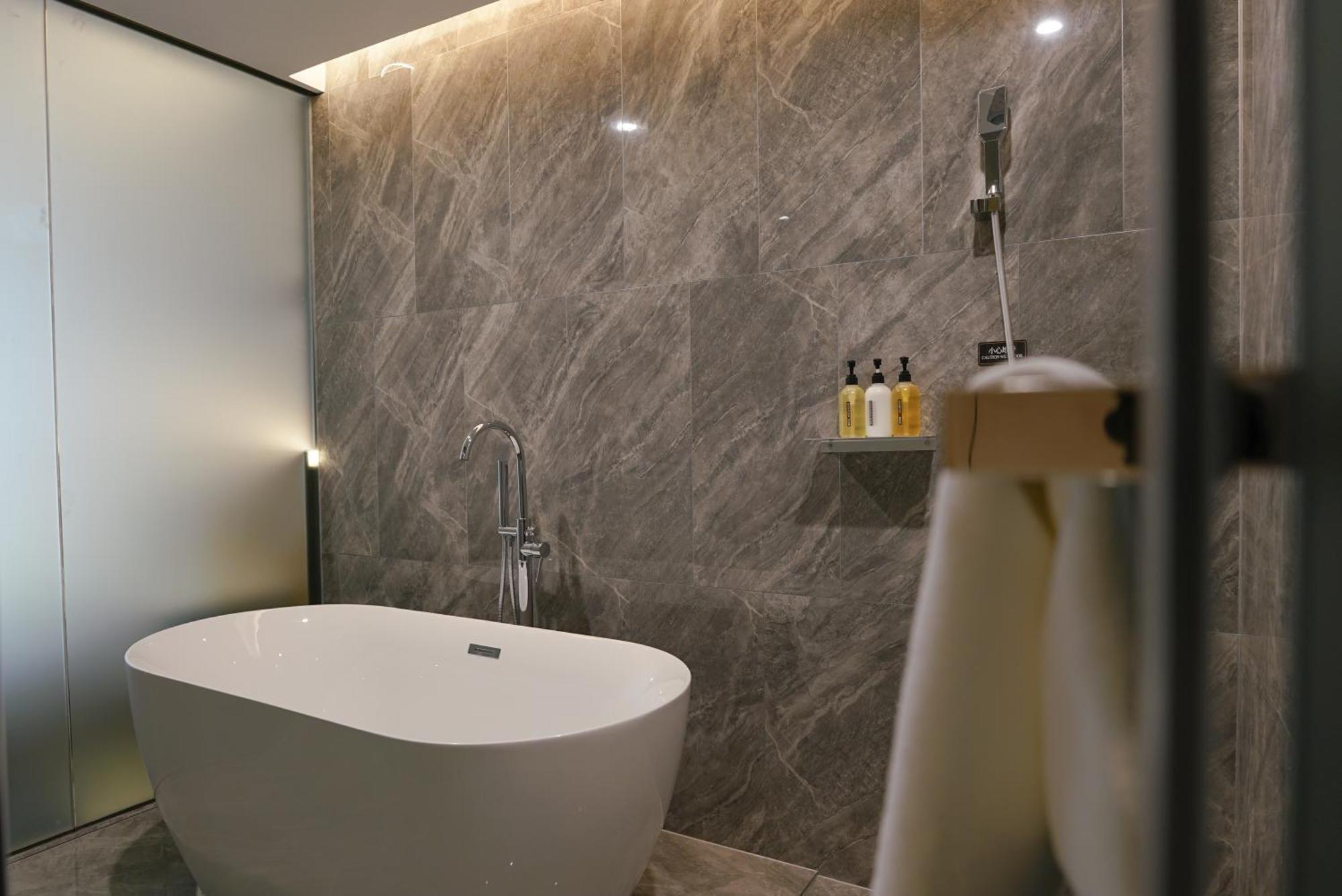 Paco Hotel Shenzhen Luohu Port Екстер'єр фото