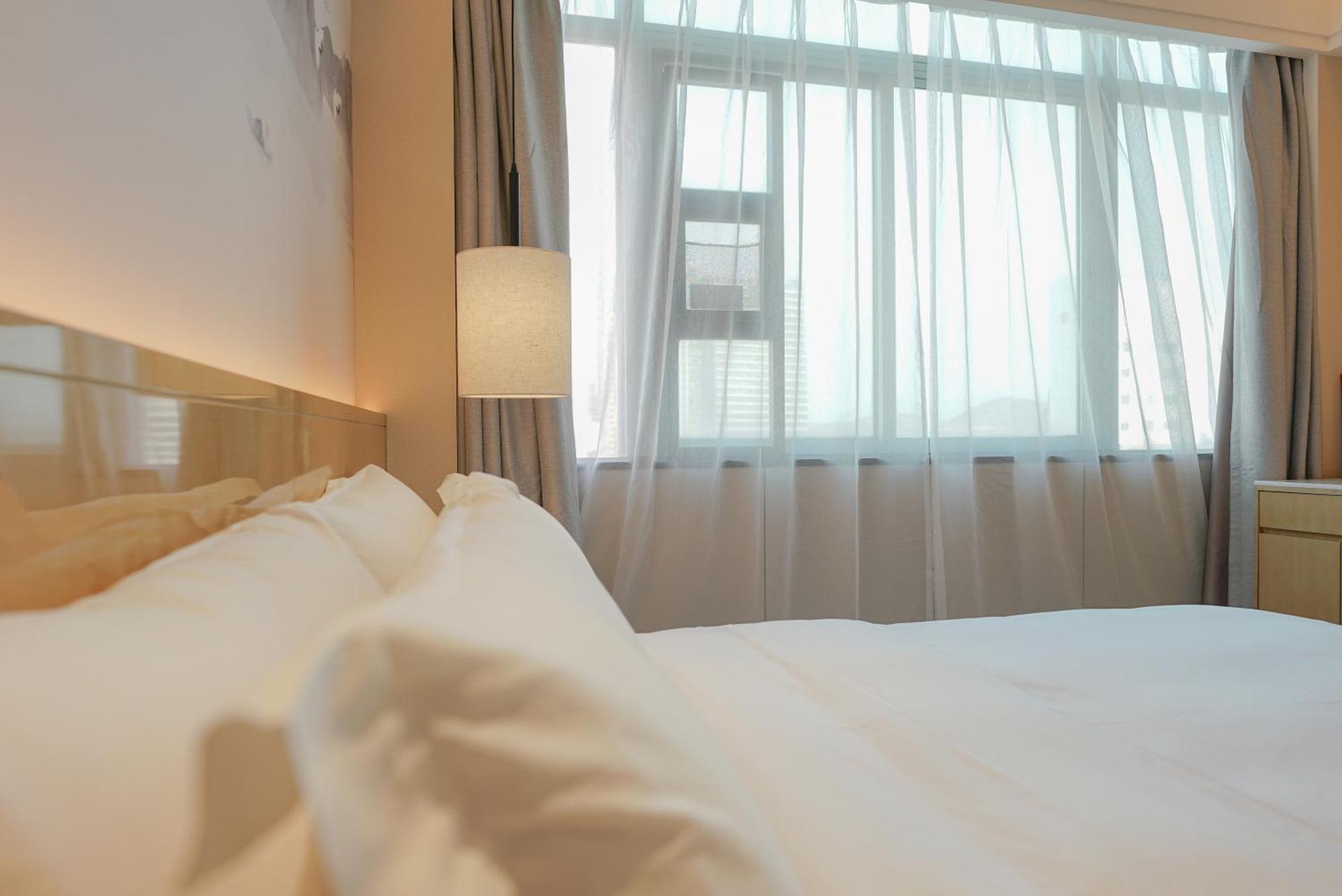 Paco Hotel Shenzhen Luohu Port Екстер'єр фото