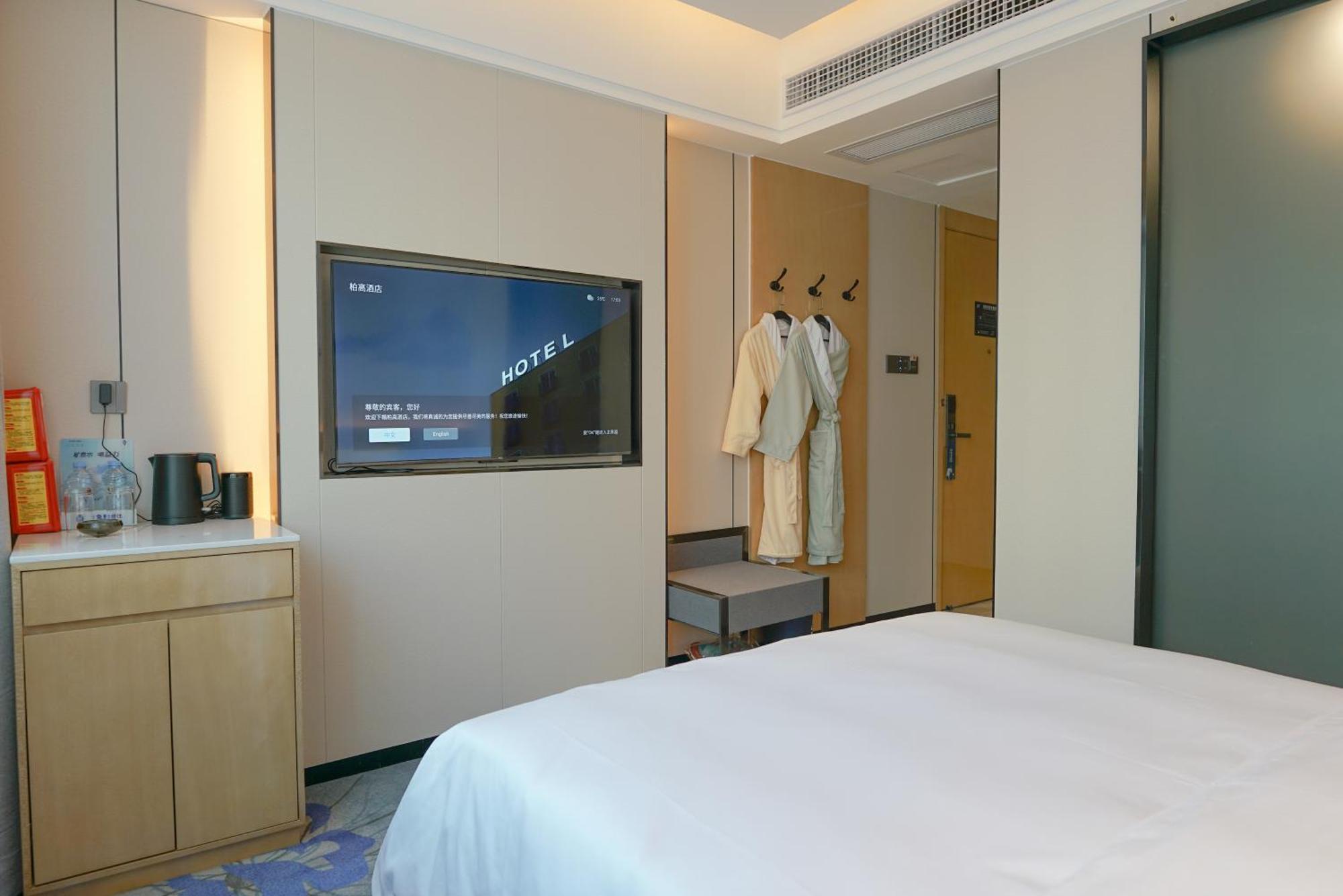 Paco Hotel Shenzhen Luohu Port Екстер'єр фото