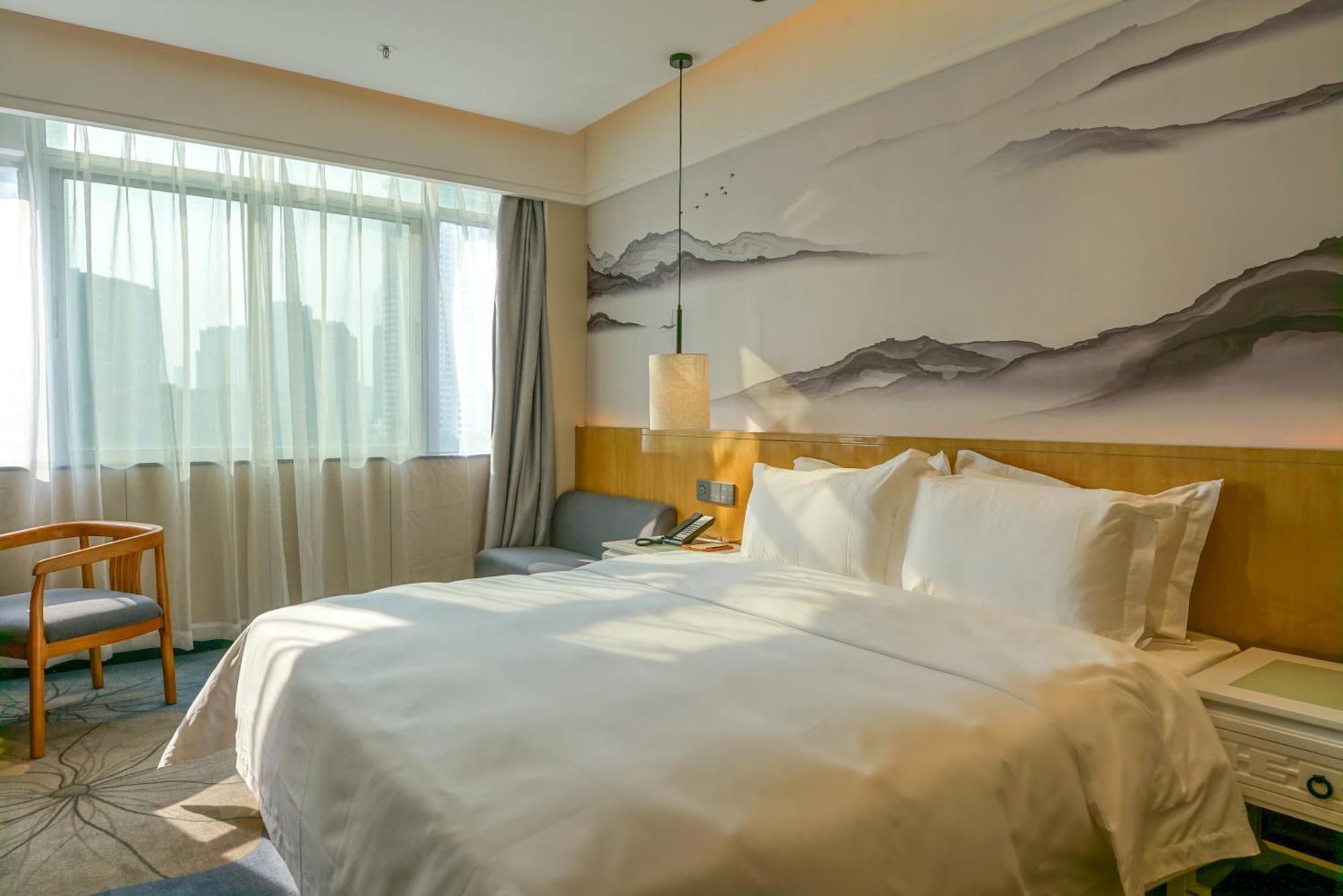 Paco Hotel Shenzhen Luohu Port Екстер'єр фото